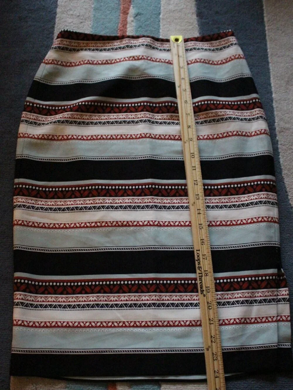 Women's Ann Taylor Factory Striped Pencil Skirt, Size 4